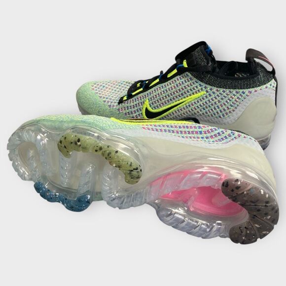 Nike Air VaporMax 2021 Flyknit Next Nature Grade School DX3367-700 size 4.5Y New - Picture 7 of 9